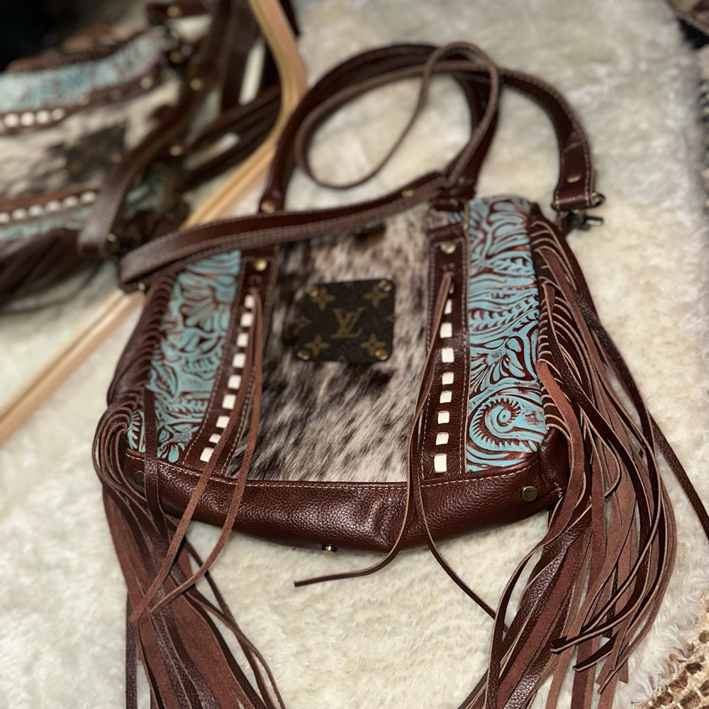 Custom Concealed Carry Myra Bag With Holster